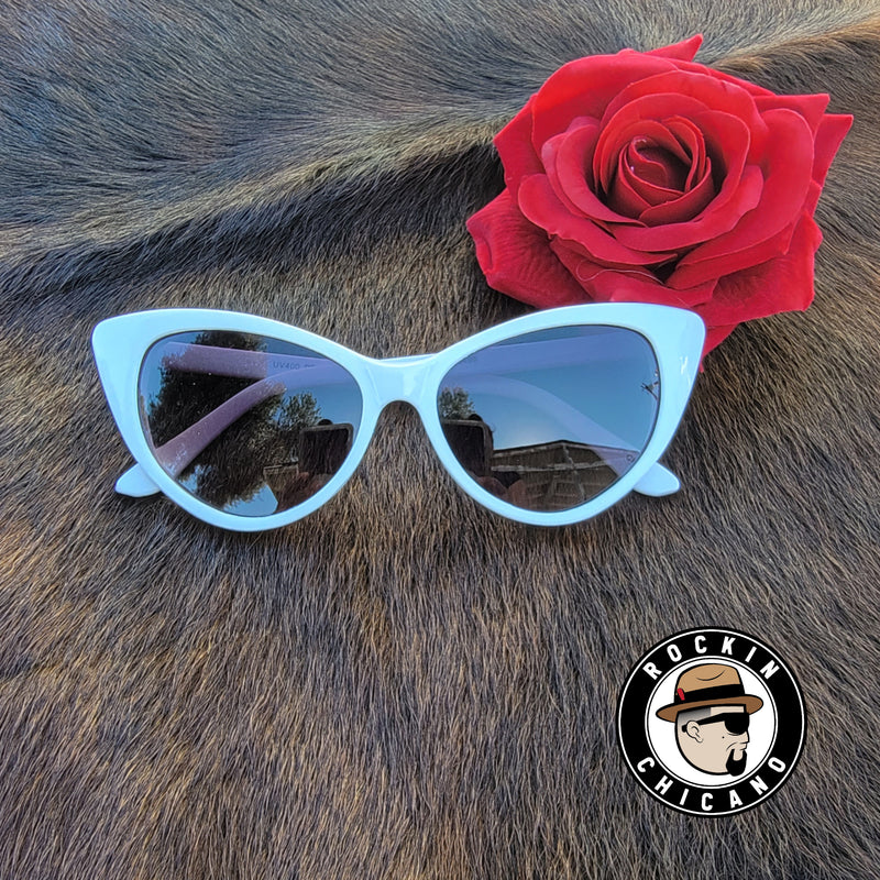 Cat eye sunglasses in White