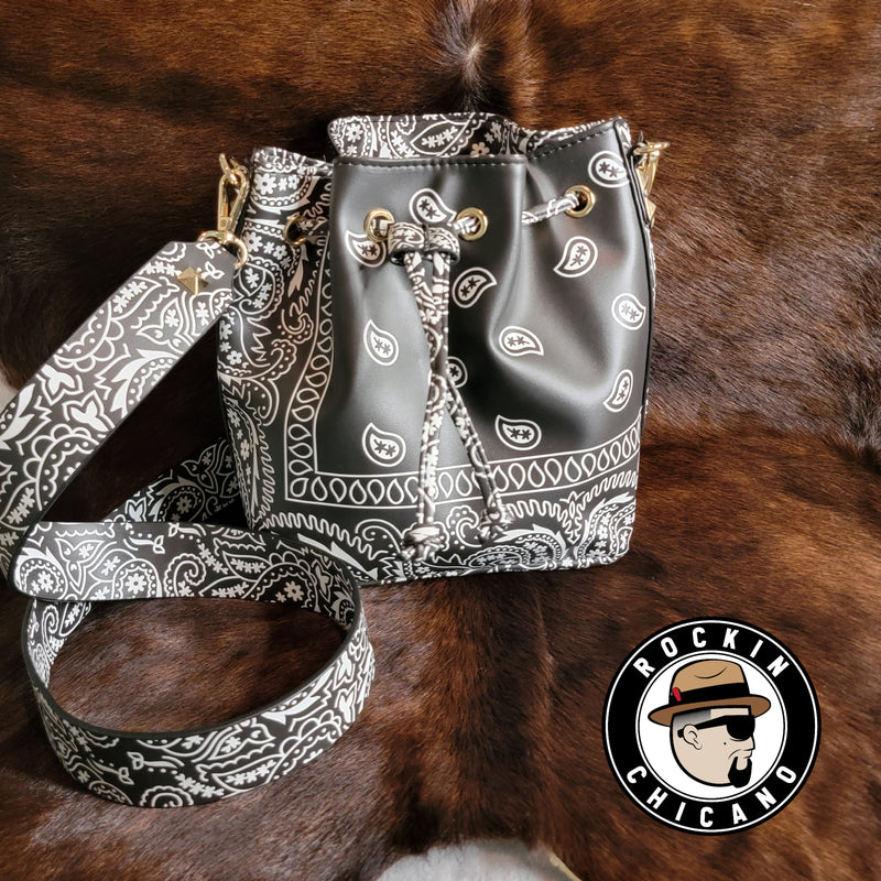 Bandana bucket bag in Black