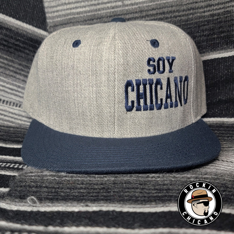Soy Chicano Snapback hat - Grey and Navy